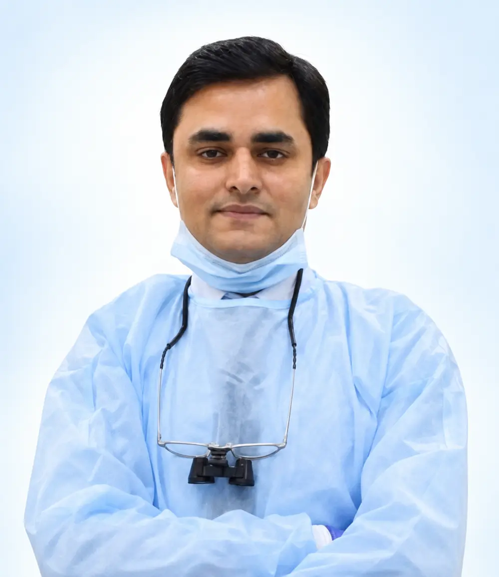 Dr Awadhesh Tiwari, dentist and implantologist at Dental Samagra Kanpur